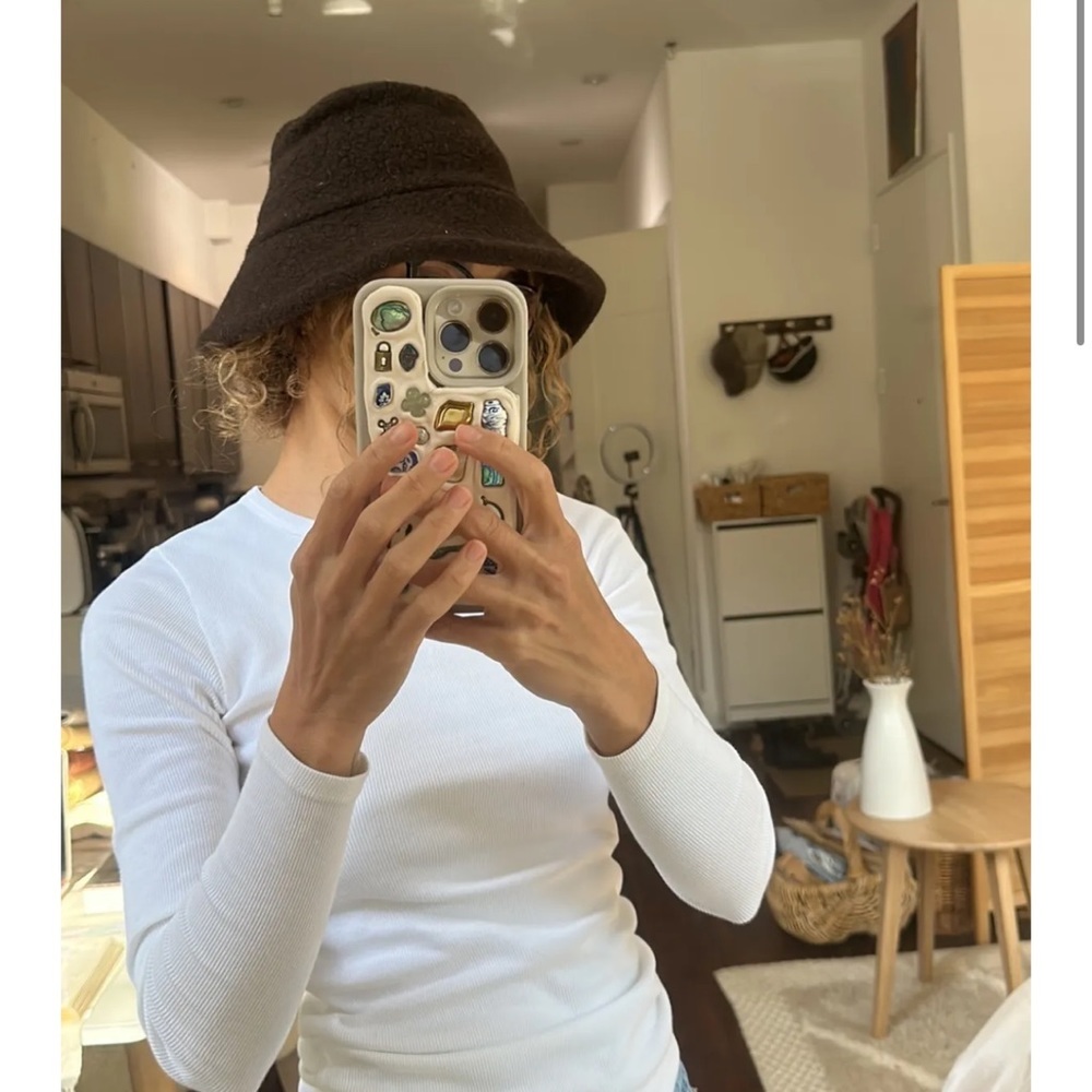 💢 Janessa 💢 Leone RIVI WOOL BUCKET HAT IN CHOCOLATE Small